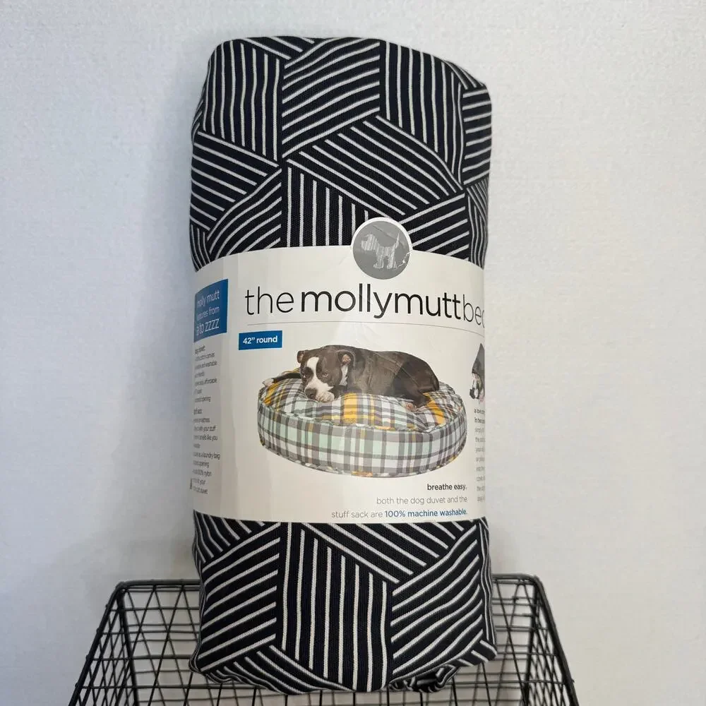 Molly Mutt Rough Gem 42” Round Dog Bed Duvet + Stuff Sack Navy White New
